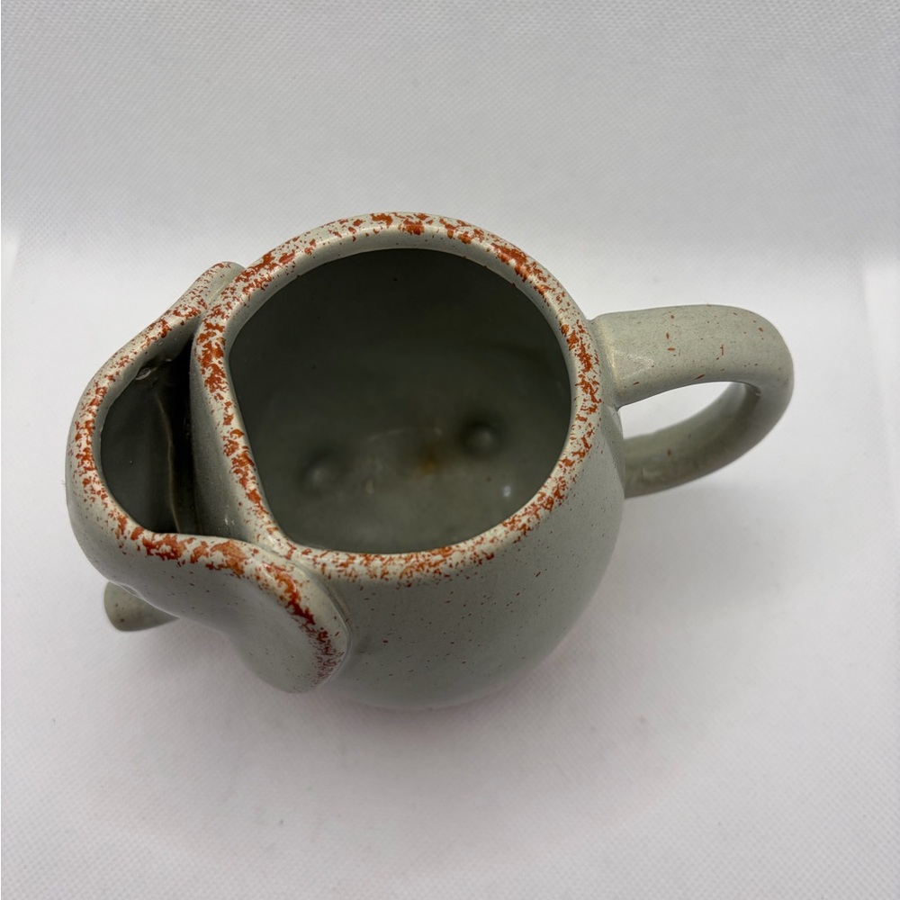 Elephant Shaped Gray and Brown Tea 15 oz Mug - Picture 3 of 5